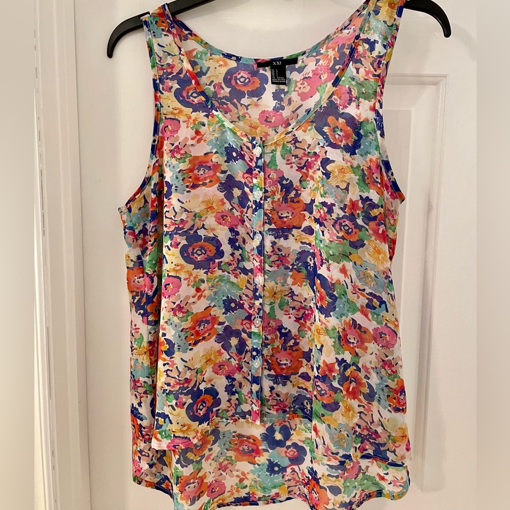 Floral chiffon high-low tank